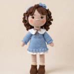 Feminine crochet doll – a classic blue touch